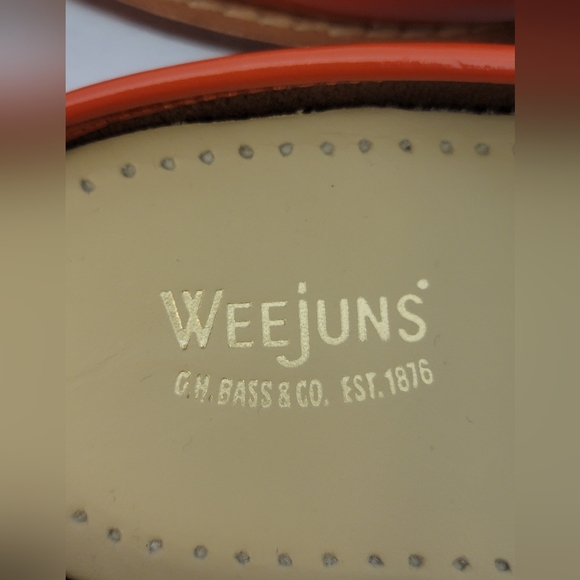 G.H. Bass & Co. Weejuns Wynn Poppy Penny Loafers Size 7M - Picture 2 of 9